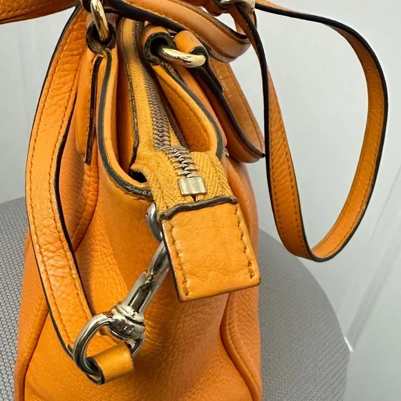 Authentic GUCCI Pebbled Calfskin Small Soho Top Handle Bag Curcuma- preowned - Picture 3 of 16